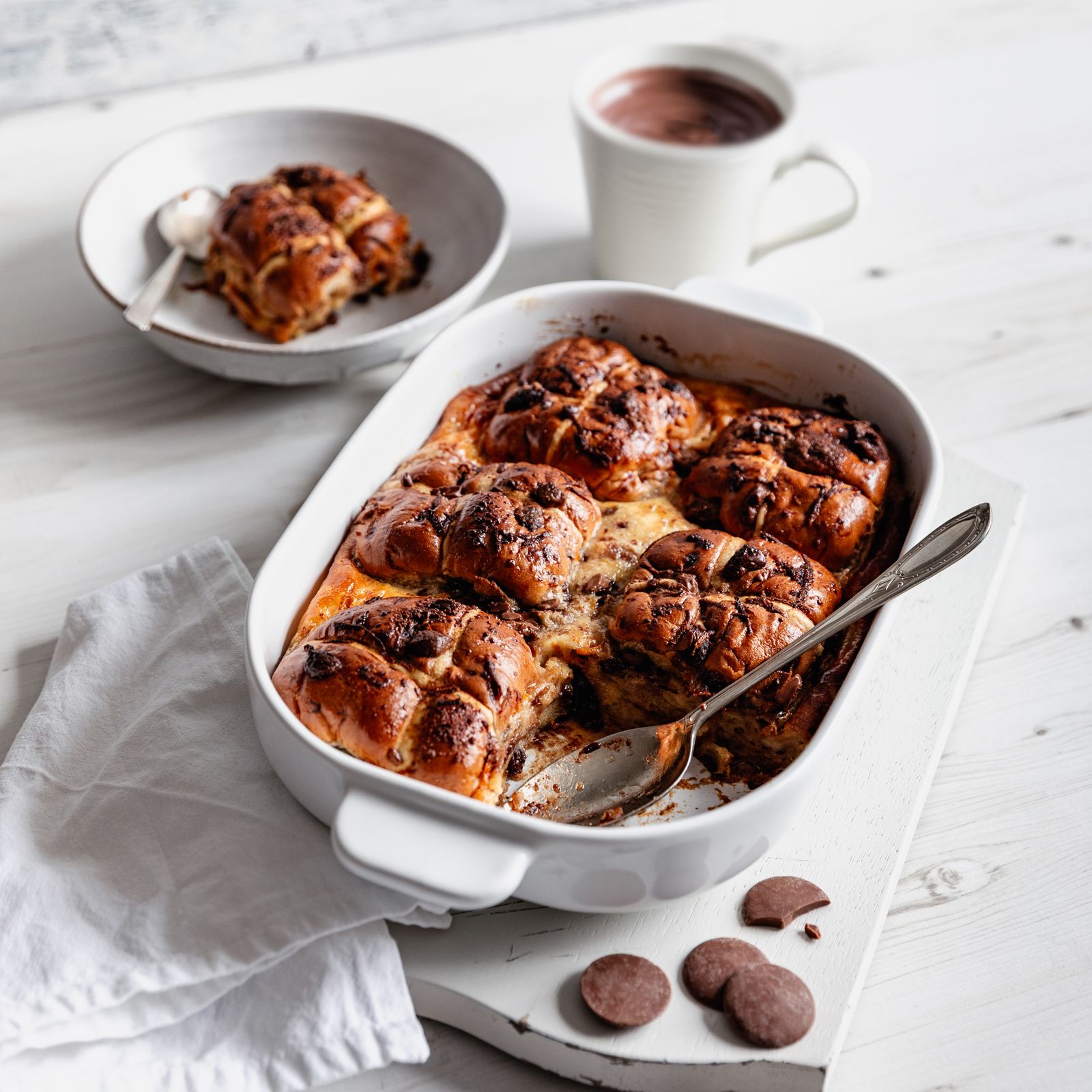 Recipe: Chocolatey Hot Cross Bun Pudding